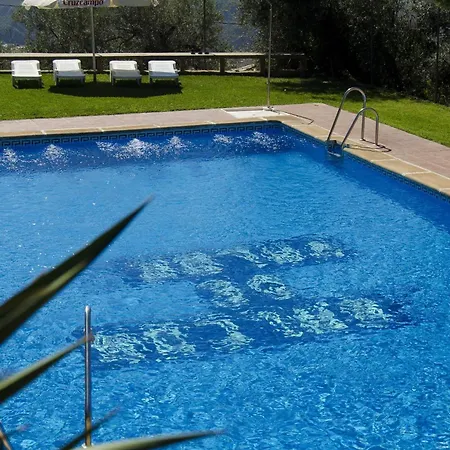 Gemuetliches Mit Pool Und Garten